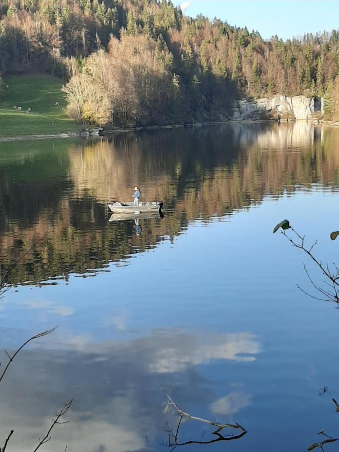 Un Ptit Chalet Les Brenets Zewnętrze zdjęcie